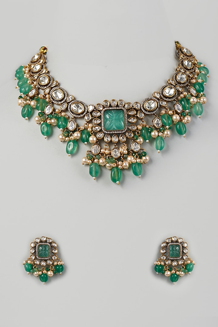 Two Tone Finish Kundan & Pearls Necklace Set by VASTRAA Jewellery