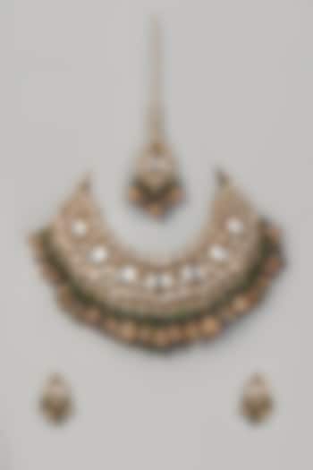 Gold Finish Kundan Polki & Green Pearl Necklace Set by VASTRAA Jewellery at Pernia's Pop Up Shop