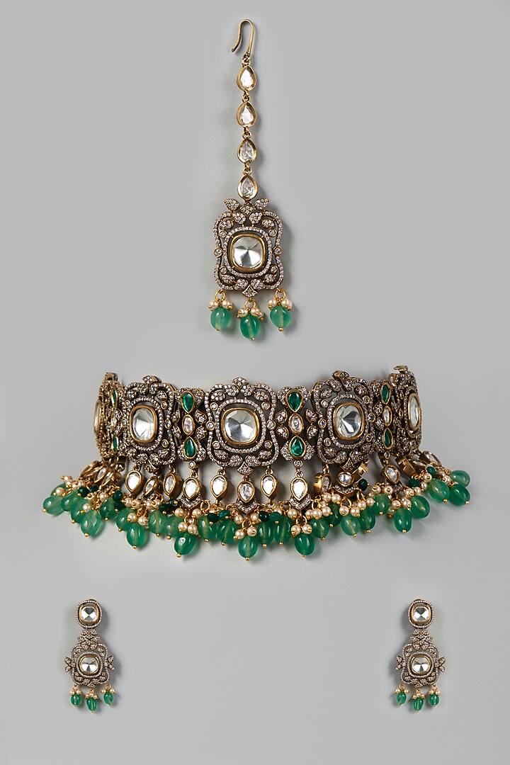 Two Tone Finish Kundan Polki & Green Beaded Choker Necklace Set by VASTRAA Jewellery at Pernia's Pop Up Shop