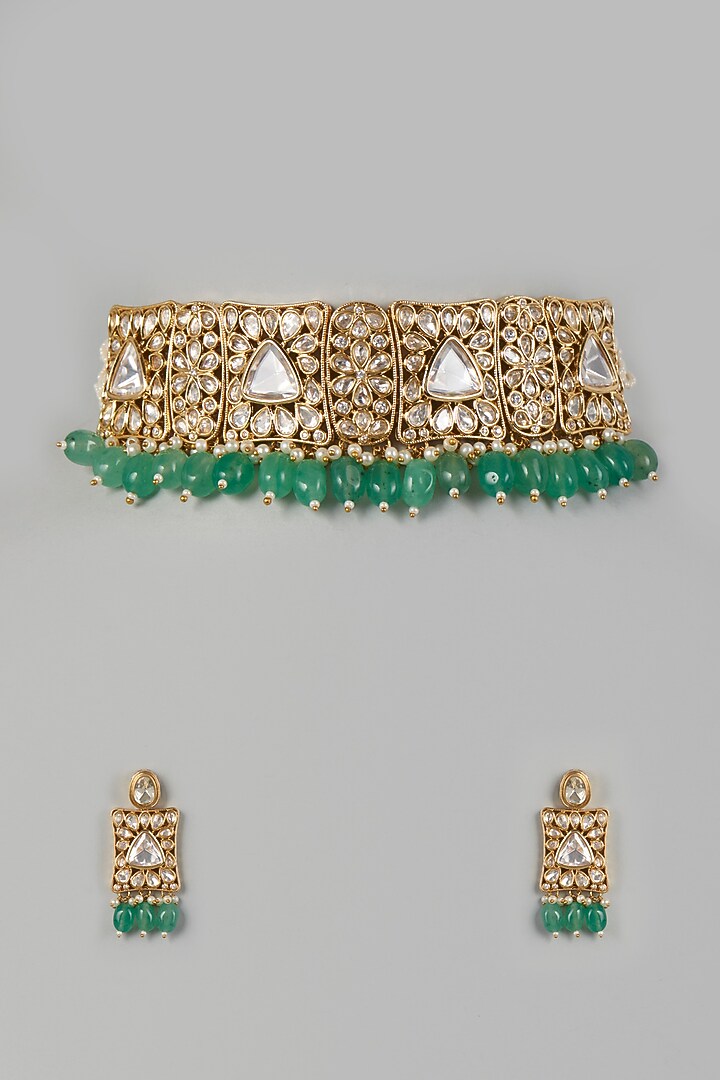 Gold Finish Kundan Polki & Green Beaded Choker Necklace Set by VASTRAA Jewellery at Pernia's Pop Up Shop