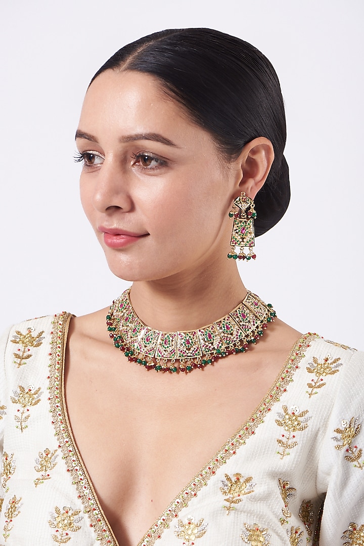 Gold Finish Jadua Beaded Choker Necklace Set by VASTRAA Jewellery