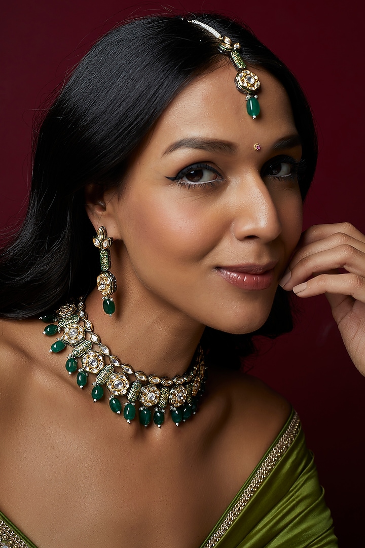 Gold Finish Kundan Polki & Green Beaded Choker Necklace Set by VASTRAA Jewellery at Pernia's Pop Up Shop