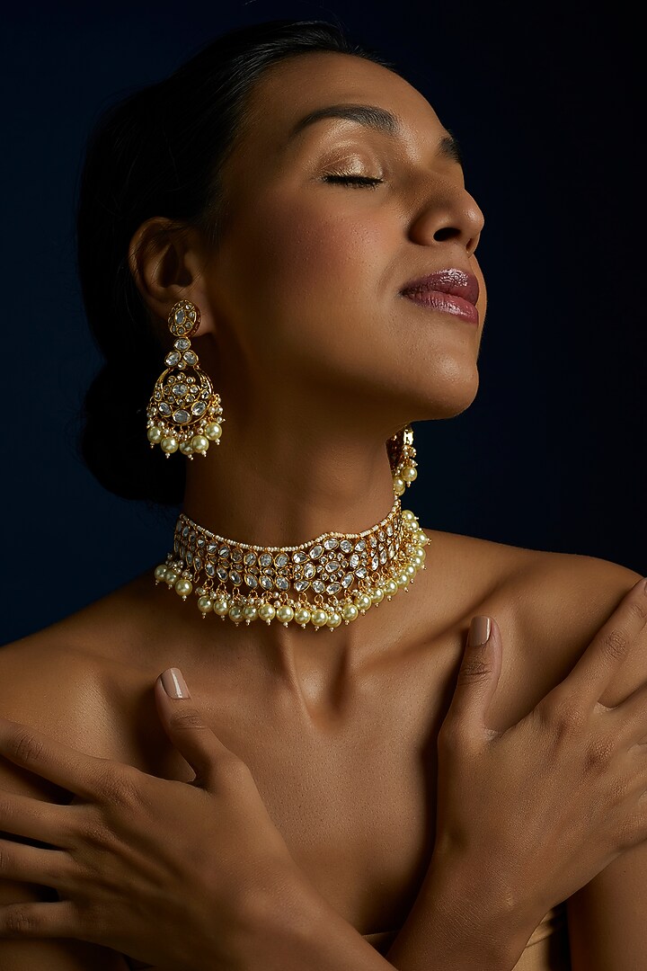 Gold Finish Pearl & Kundan Polki Choker Necklace Set by VASTRAA Jewellery at Pernia's Pop Up Shop