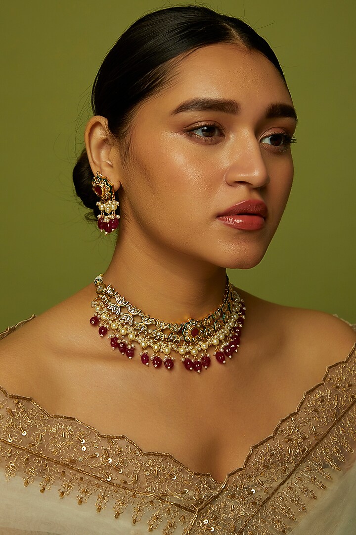 Gold Finish Kundan Polki & Red Beaded Choker Necklace Set by VASTRAA Jewellery at Pernia's Pop Up Shop