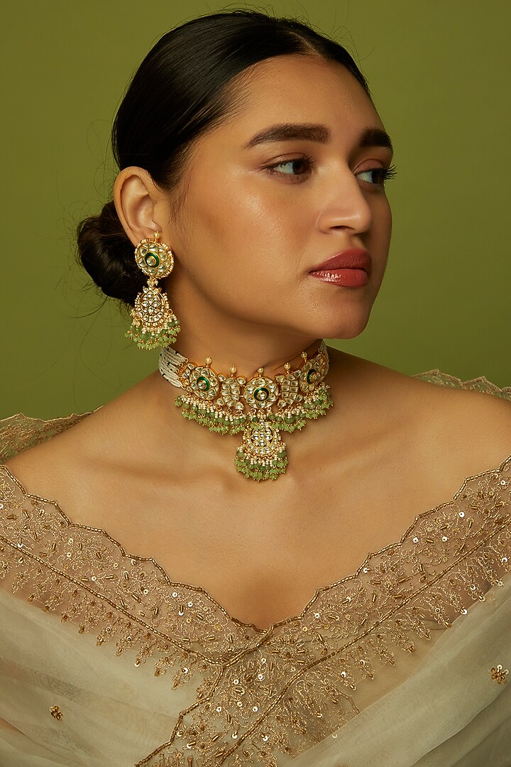 Gold Finish Kundan Polki & Green Beaded Necklace Set by VASTRAA Jewellery at Pernia's Pop Up Shop