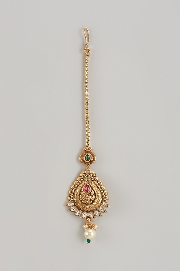 Gold Finish Kundan Polki Temple Maangtikka by VASTRAA Jewellery at Pernia's Pop Up Shop