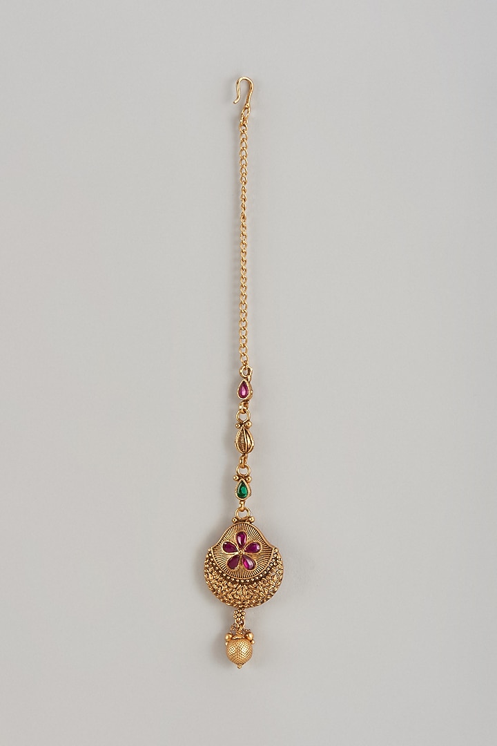 Gold Finish Kundan Polki Temple Maangtikka by VASTRAA Jewellery at Pernia's Pop Up Shop