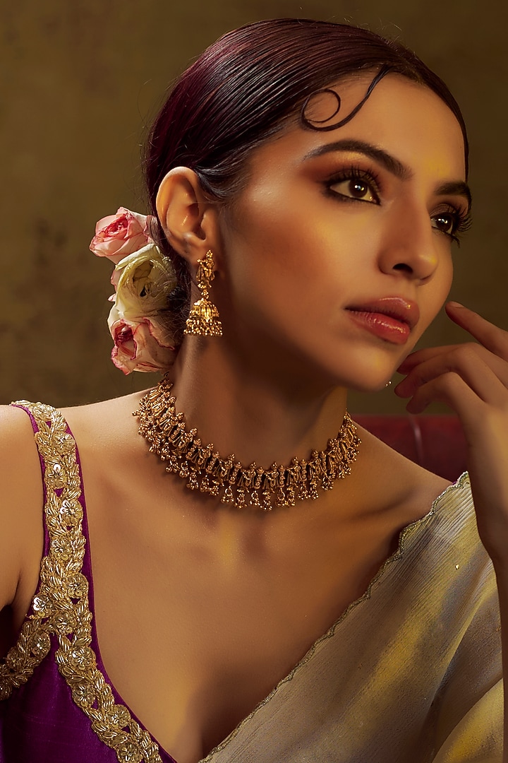 Gold Finish Kundan Polki Temple Choker Necklace Set by VASTRAA Jewellery at Pernia's Pop Up Shop
