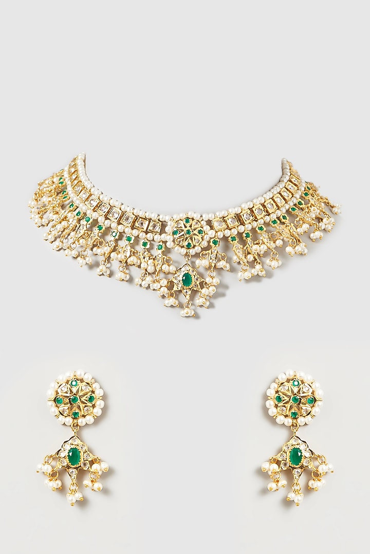 Gold Finish Kundan Polki & Green Stone Choker Necklace Set by VASTRAA Jewellery at Pernia's Pop Up Shop