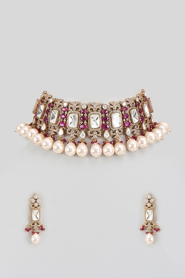Gold Finish Kundan Polki & Red Stone Choker Necklace Set by VASTRAA Jewellery at Pernia's Pop Up Shop