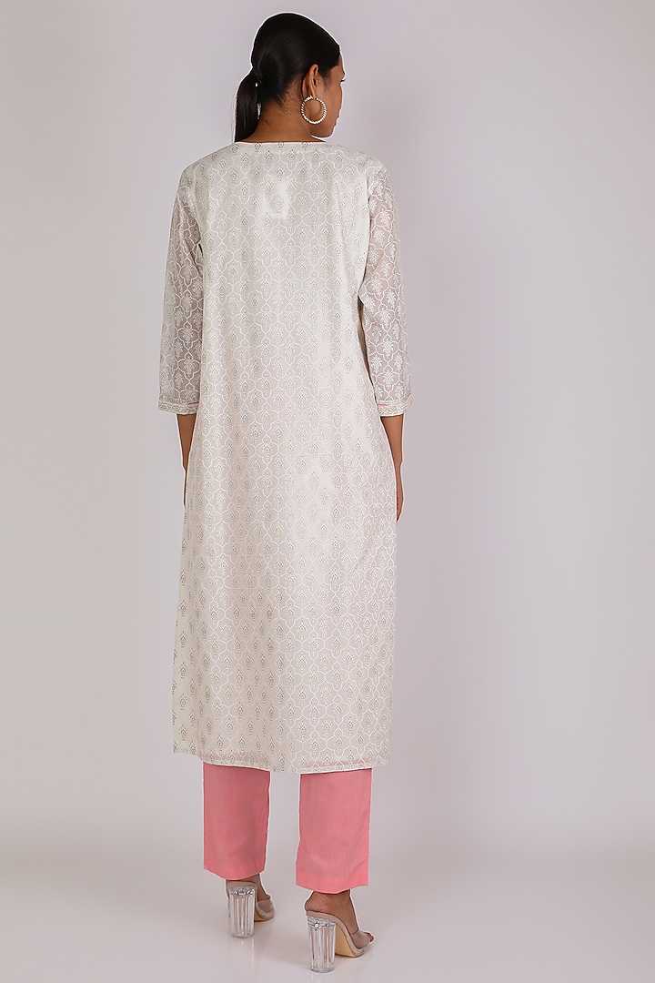 White & Pink Cotton Kurta Set by Vastraa at Pernia's Pop Up Shop