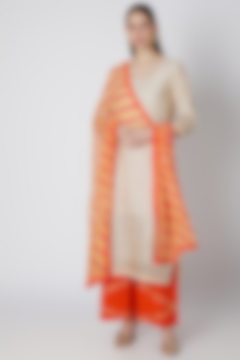 Off White & Red Embroidered Kurta Set by VASTRAA