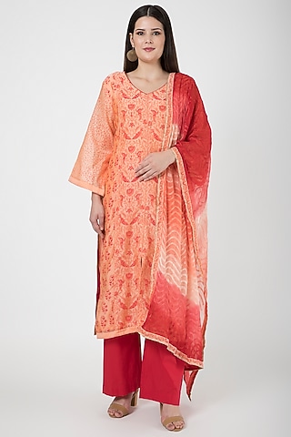 Orange & Red Printed Kurta Set by VASTRAA
