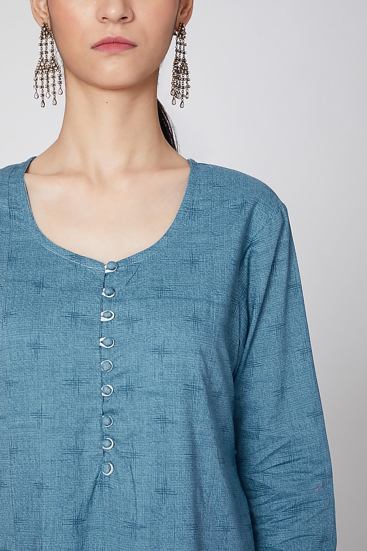 Cobalt Blue Printed Kurta Set by VASTRAA at Pernia's Pop Up Shop