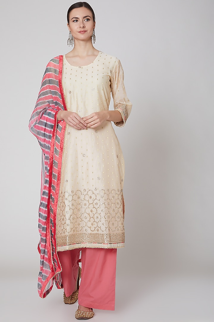 White & Pink Embroidered Kurta Set by VASTRAA at Pernia's Pop Up Shop