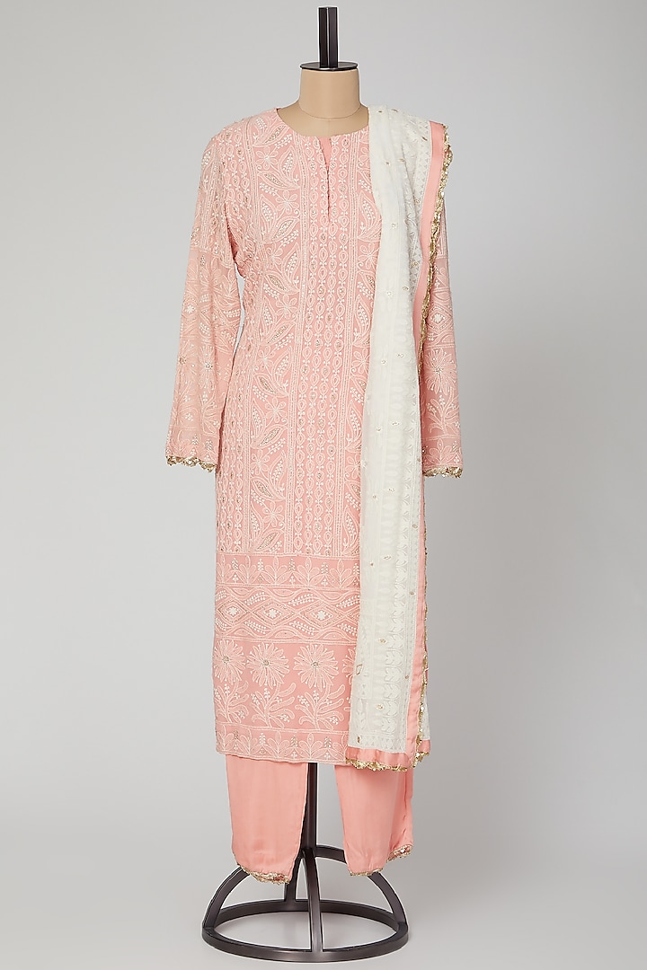 Baby Pink & White Lucknowi Kurta Set by VASTRAA at Pernia's Pop Up Shop