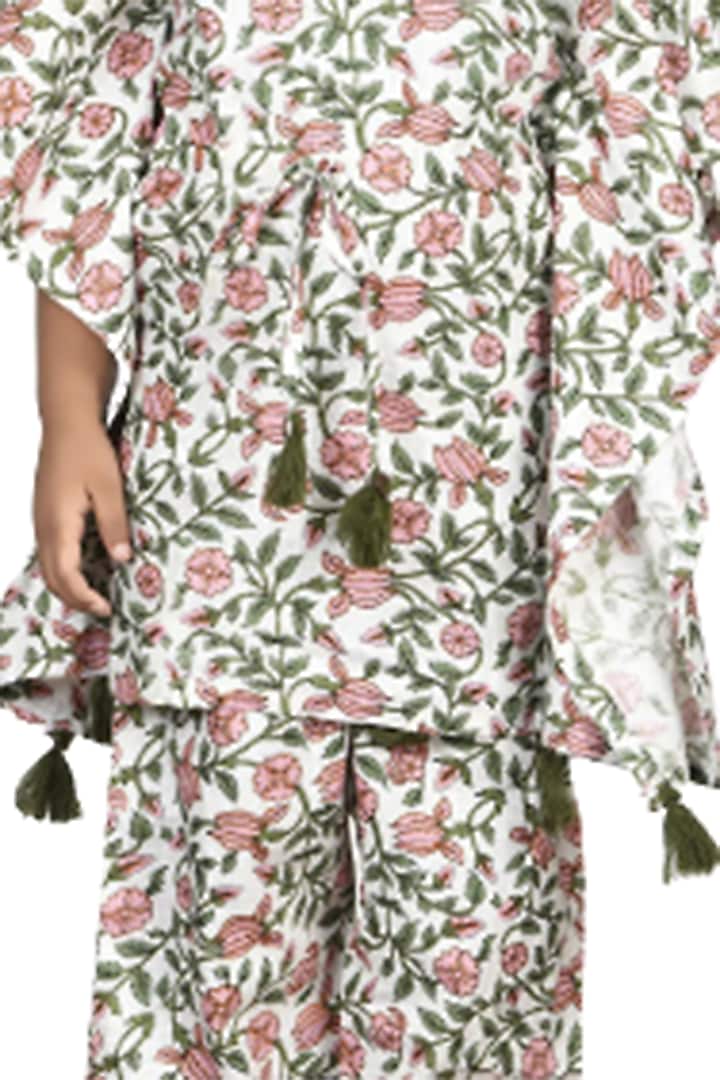 Off-White Floral Printed Kaftan Set For Girls by Vastra Vinod at Pernia's Pop Up Shop