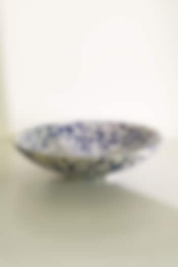 Blue & White Stoneware Deep Pasta Plate Set by VATA LIVING