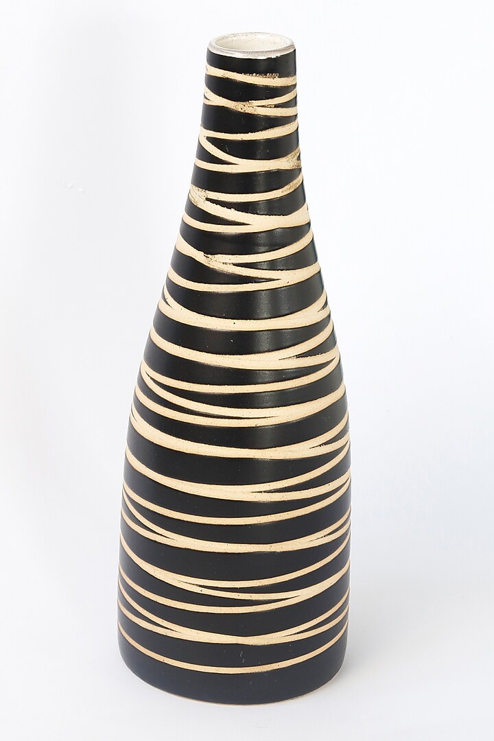Black Stoneware Vase by VATA LIVING at Pernia's Pop Up Shop