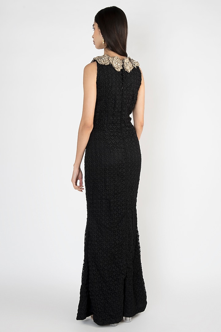 Black Embroidered Sleeveless Party Wear Gown by Varsha Wadhwa at Pernia's Pop Up Shop