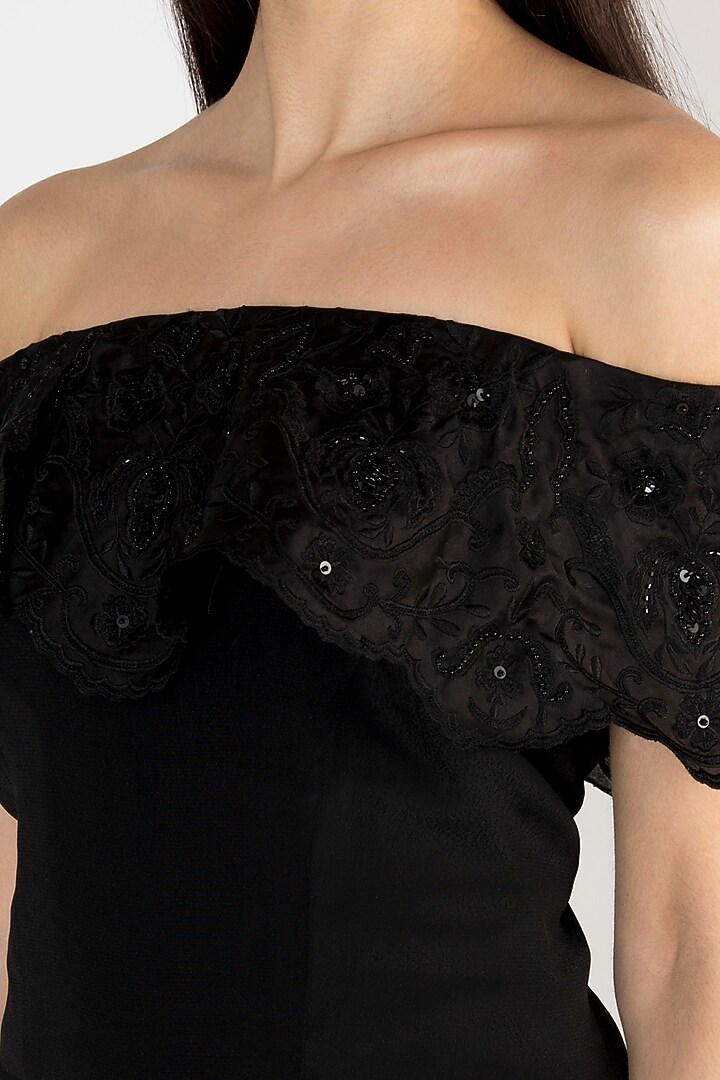 Black Embroidered Off Shoulder Gown by Varsha Wadhwa at Pernia's Pop Up Shop