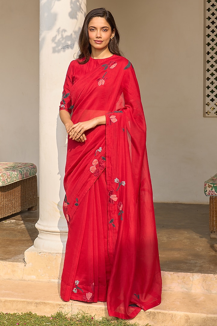 Cherry Red Muslin Cotton Embroidered Party Wear Saree Set by Vaayu at Pernia's Pop Up Shop