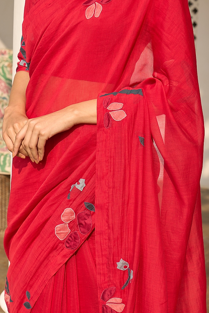 Cherry Red Muslin Cotton Embroidered Party Wear Saree Set by Vaayu at Pernia's Pop Up Shop