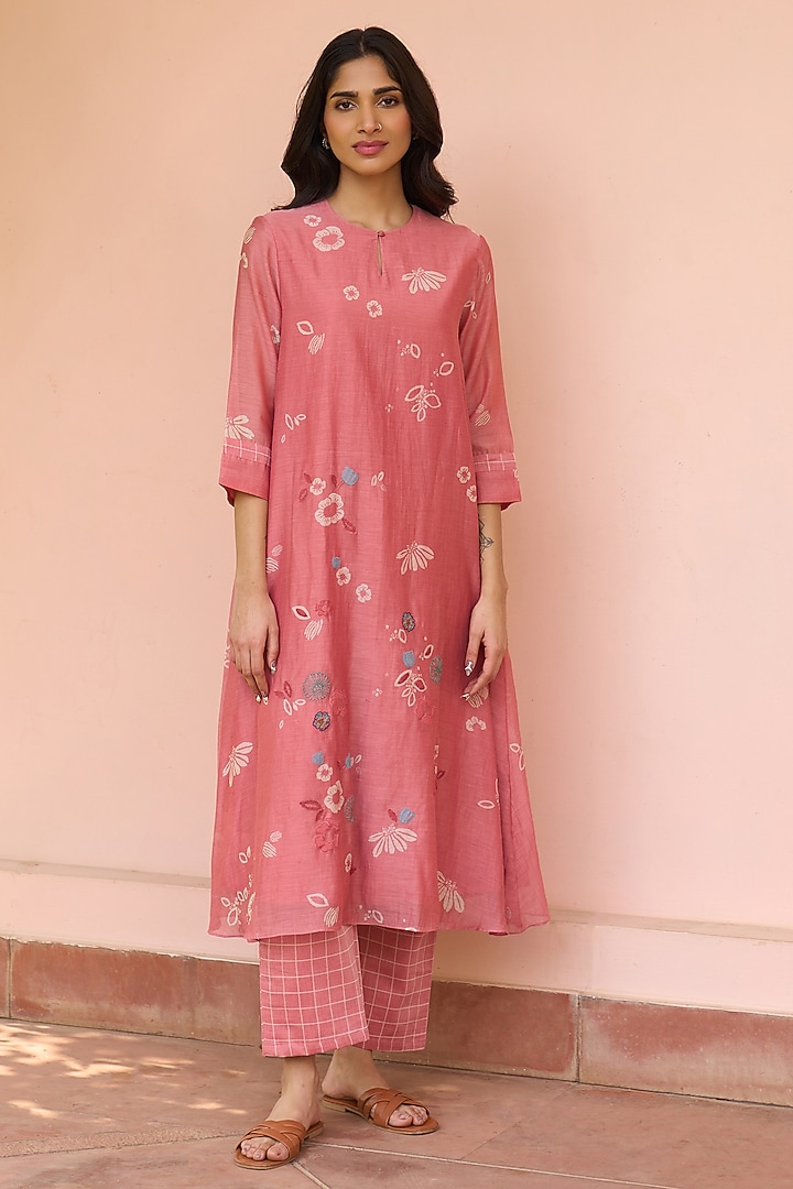 Hibiscus-Colored Muslin Cotton Applique Embroidered & Printed Co-Ord Set by Vaayu at Pernia's Pop Up Shop