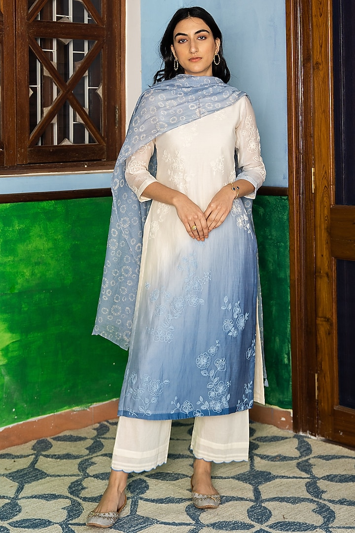 Porcelain White & Faded Blue Ombre Printed Kurta Set by Vaayu