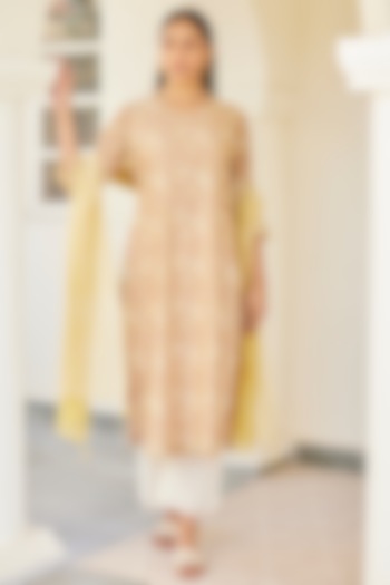 Fawn Cotton Muslin Floral Printed Kurta Set by Vaayu at Pernia's Pop Up Shop