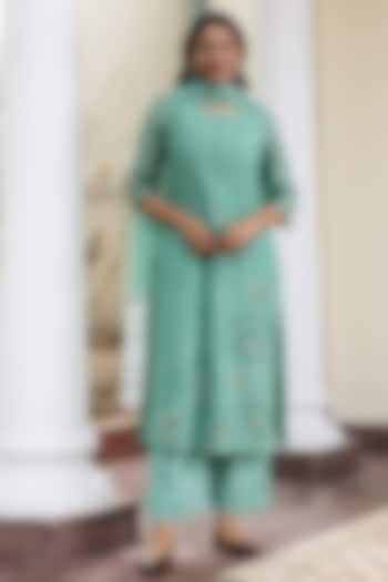 Mint Soft Muslin Cotton Thread Embroidered Kurta Set by Vaayu at Pernia's Pop Up Shop