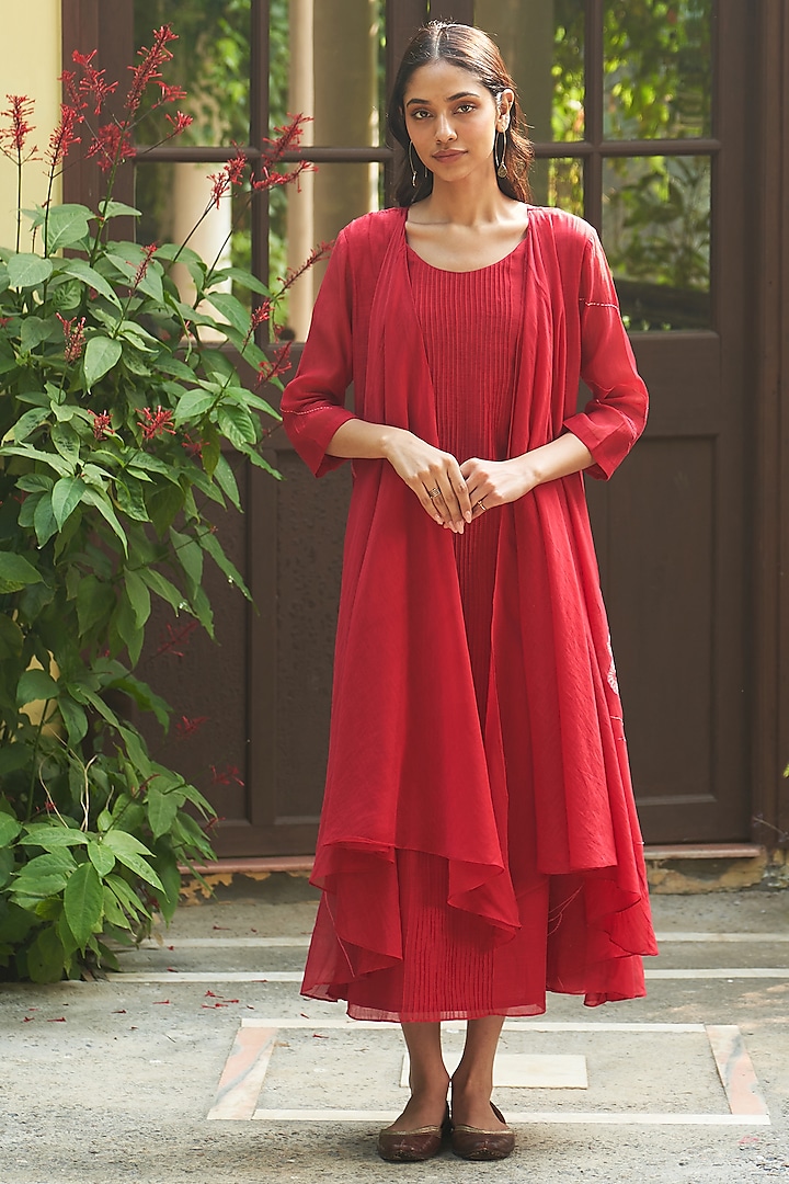 Crimson Muslin Cotton Floral Embroidered Asymmetrical Jacket Dress by Vaayu at Pernia's Pop Up Shop