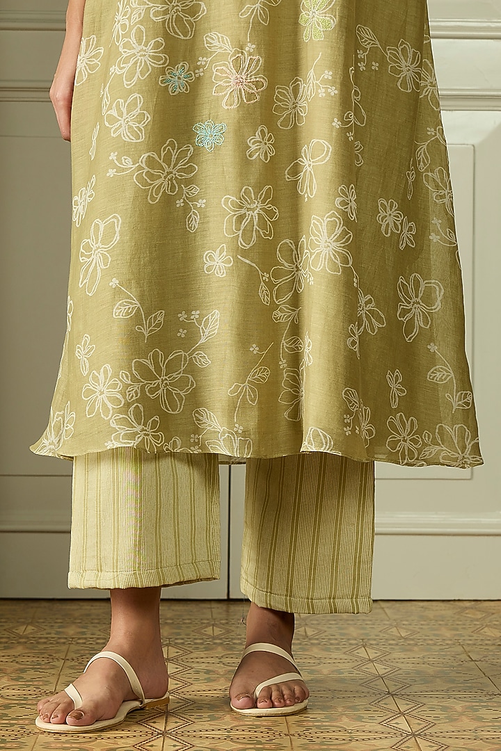 Blossom Muslin Cotton Floral Printed & Embroidered Co-Ord Set by Vaayu at Pernia's Pop Up Shop