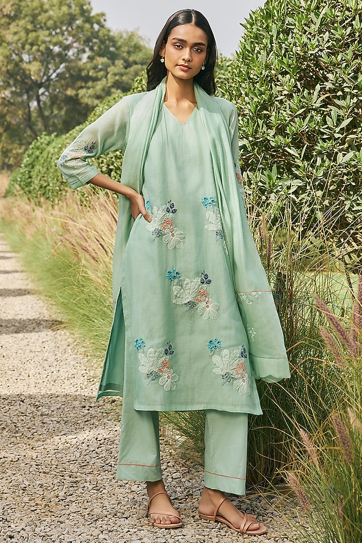 Mint Muslin Cotton Floral Embroidered Kurta Set by Vaayu at Pernia's Pop Up Shop