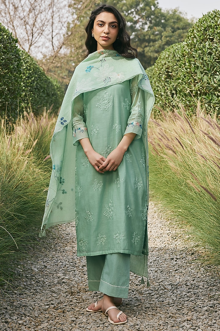 Mint Muslin Cotton Floral Embroidered Kurta Set by Vaayu at Pernia's Pop Up Shop