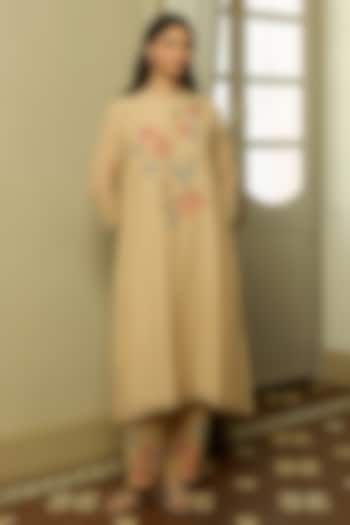 Sand-Colored Muslin Cotton Embroidered Co-Ord Set by Vaayu at Pernia's Pop Up Shop