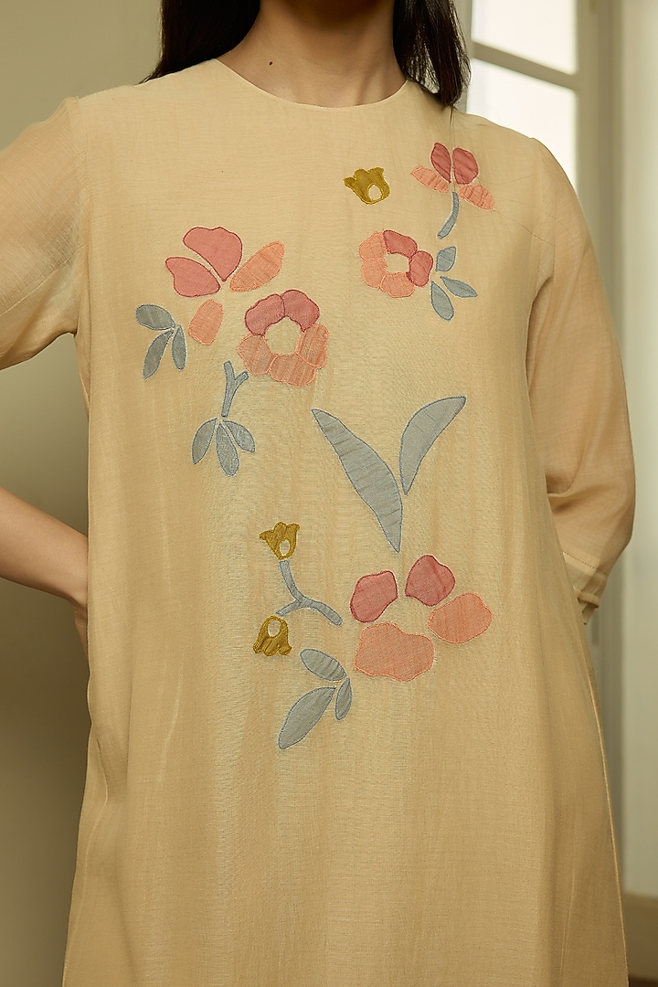 Sand-Colored Muslin Cotton Embroidered Co-Ord Set by Vaayu at Pernia's Pop Up Shop