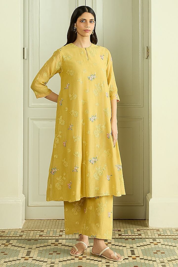 Lemon Muslin Cotton Embroidered Co-Ord Set by Vaayu at Pernia's Pop Up Shop