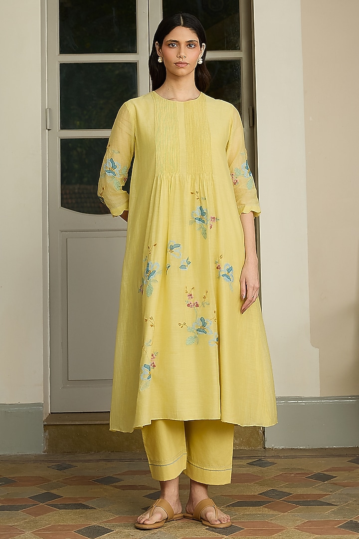Lemon Muslin Cotton Embroidered Co-Ord Set by Vaayu at Pernia's Pop Up Shop