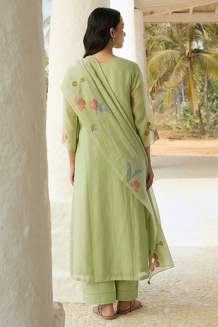 Lime Muslin Cotton Applique Embroidered Kurta Set by Vaayu at Pernia's Pop Up Shop