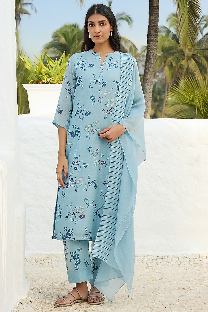 Sky Blue Muslin Cotton Printed & Applique Embroidered Kurta Set by Vaayu at Pernia's Pop Up Shop