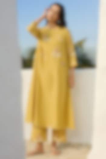 Rue-Colored Muslin Cotton Floral Embroidered Tunic Set by Vaayu at Pernia's Pop Up Shop