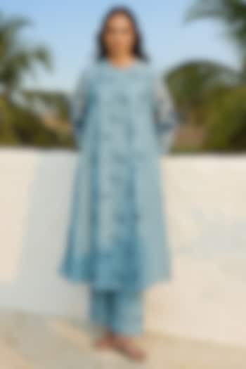 Sky Blue Muslin Cotton Printed Kurta Set by Vaayu at Pernia's Pop Up Shop