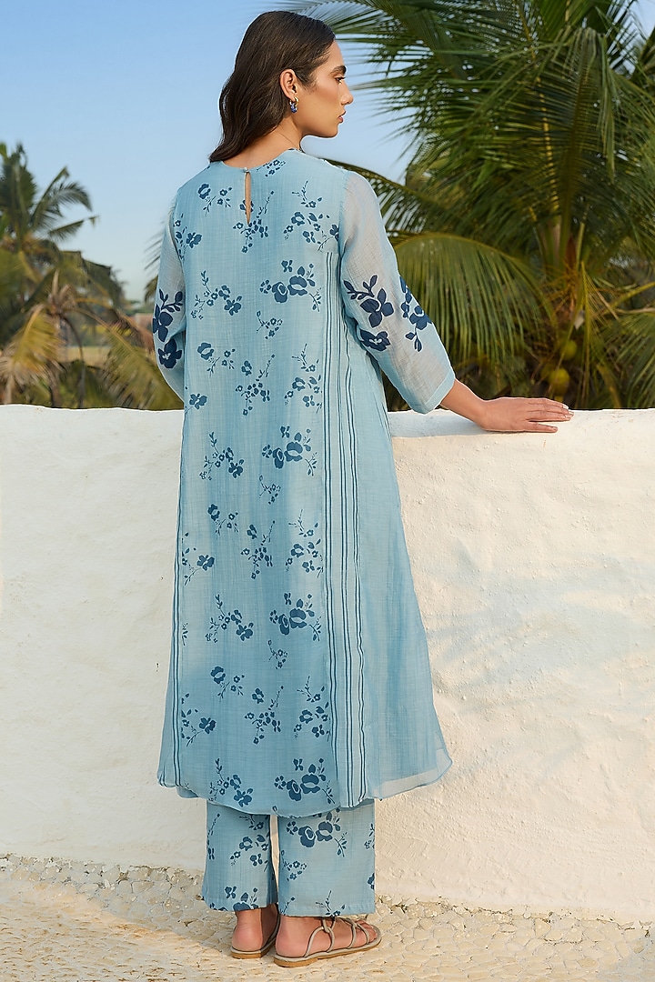 Sky Blue Muslin Cotton Printed Kurta Set by Vaayu at Pernia's Pop Up Shop