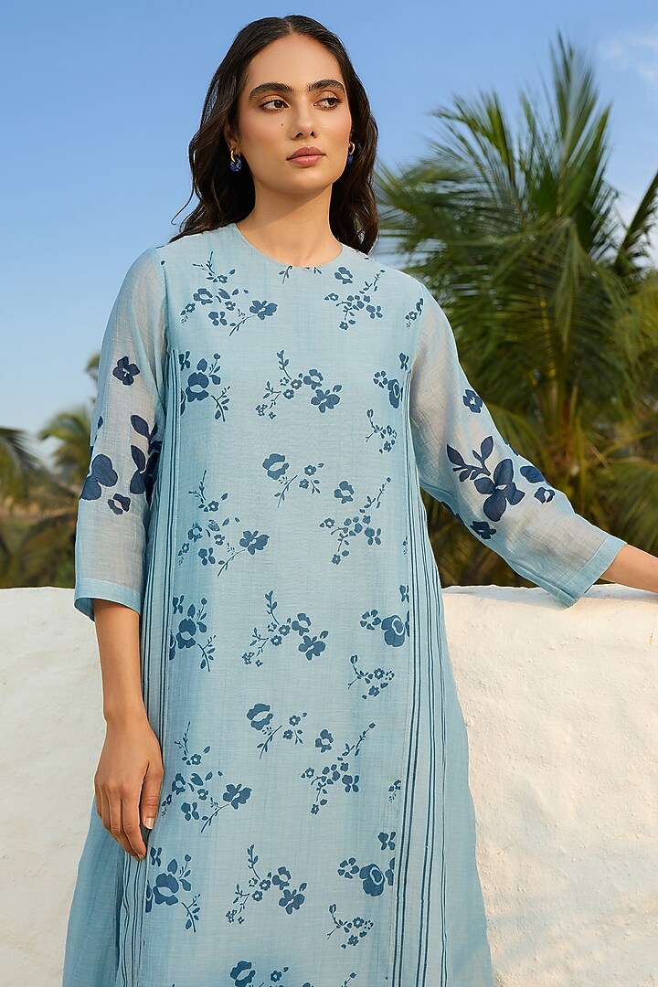 Sky Blue Muslin Cotton Printed Kurta Set by Vaayu at Pernia's Pop Up Shop
