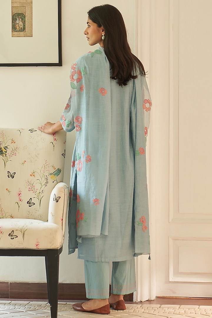 Sky Blue Muslin Cotton Floral Applique Work Kurta Set by Vaayu at Pernia's Pop Up Shop