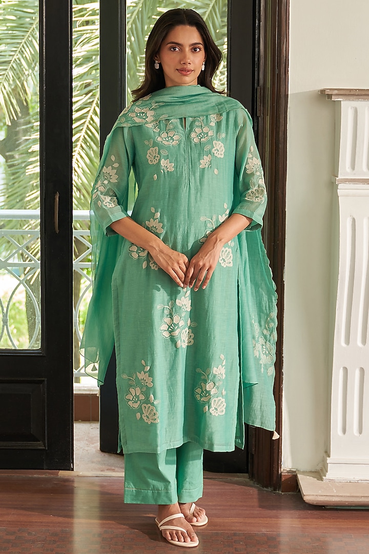 Mint Green Muslin Cotton Floral Applique Work Kurta Set by Vaayu at Pernia's Pop Up Shop