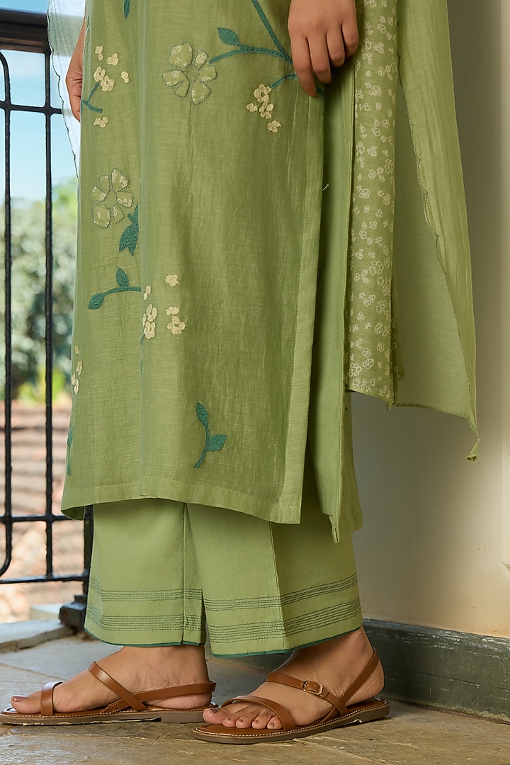 Sage Green Muslin Cotton Applique Embroidered Kurta Set by Vaayu at Pernia's Pop Up Shop