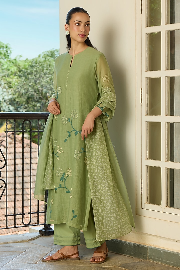 Sage Green Muslin Cotton Applique Embroidered Kurta Set by Vaayu at Pernia's Pop Up Shop