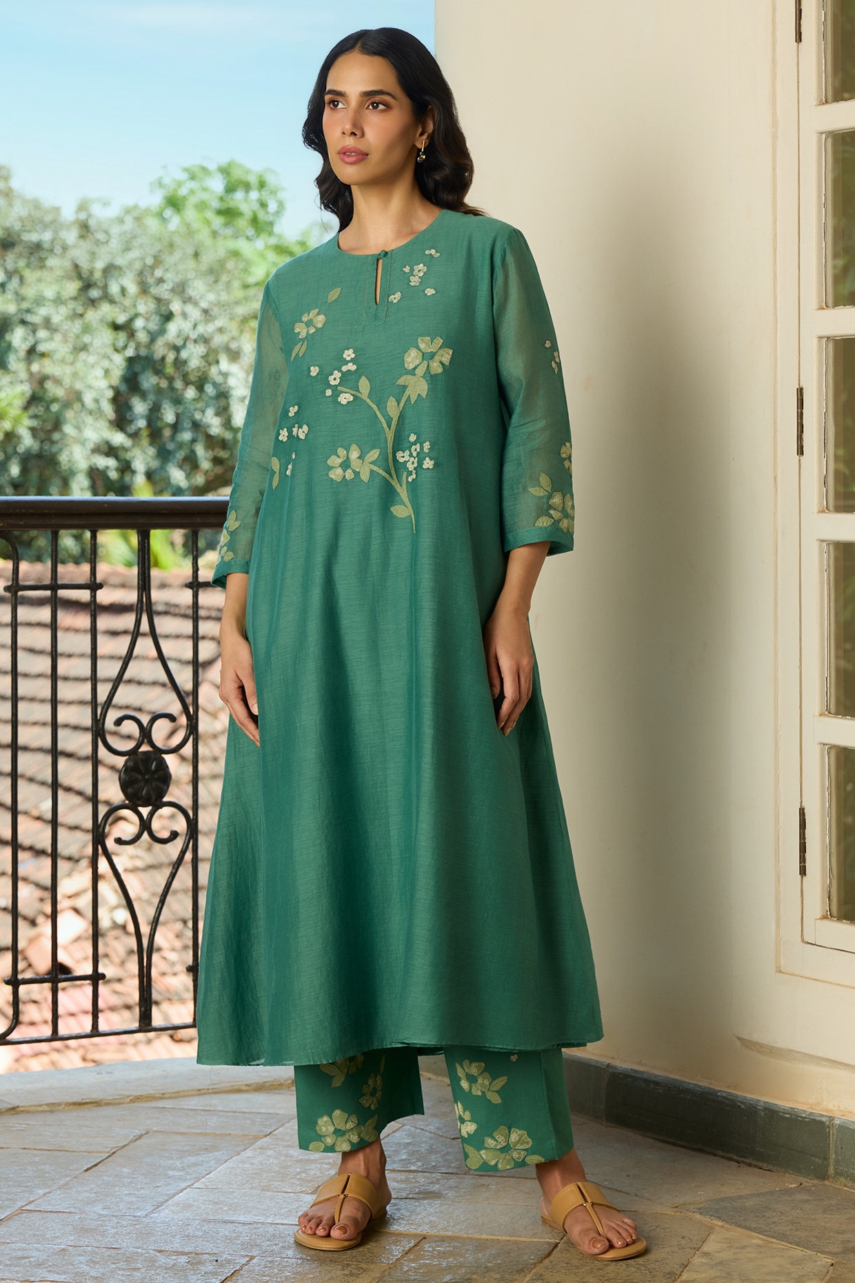 Vaayu Jade Green Muslin Cotton Applique Embroidered Co-Ord Set
